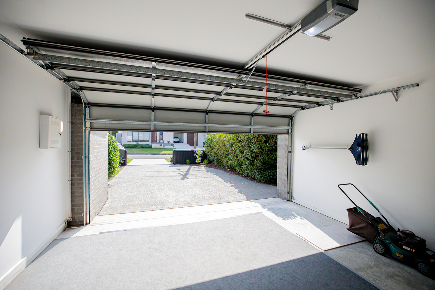 How To Troubleshoot Your Garage Door System With Merlin